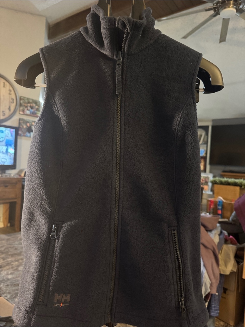 Helly Hansen Black Sleeveless Fleece Vest with Zipper Pockets